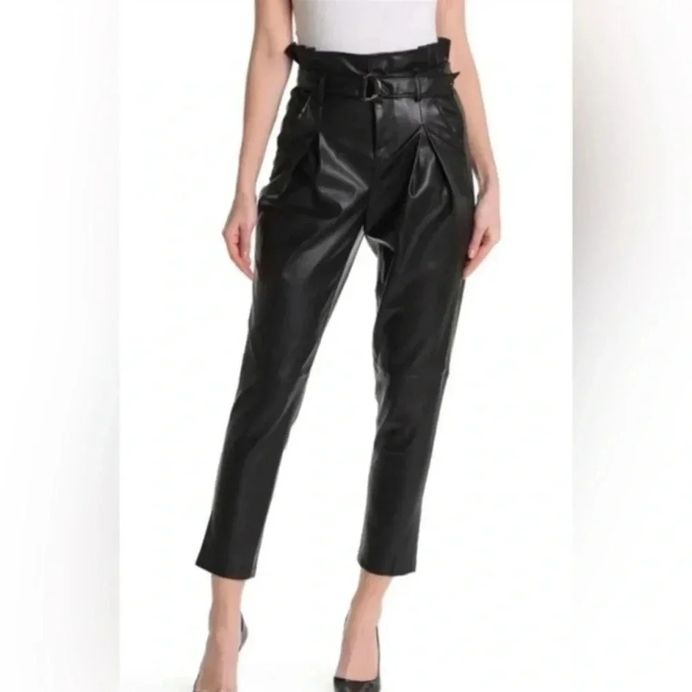 Blanknyc size 26 black high waisted faux leather streetwear pants
